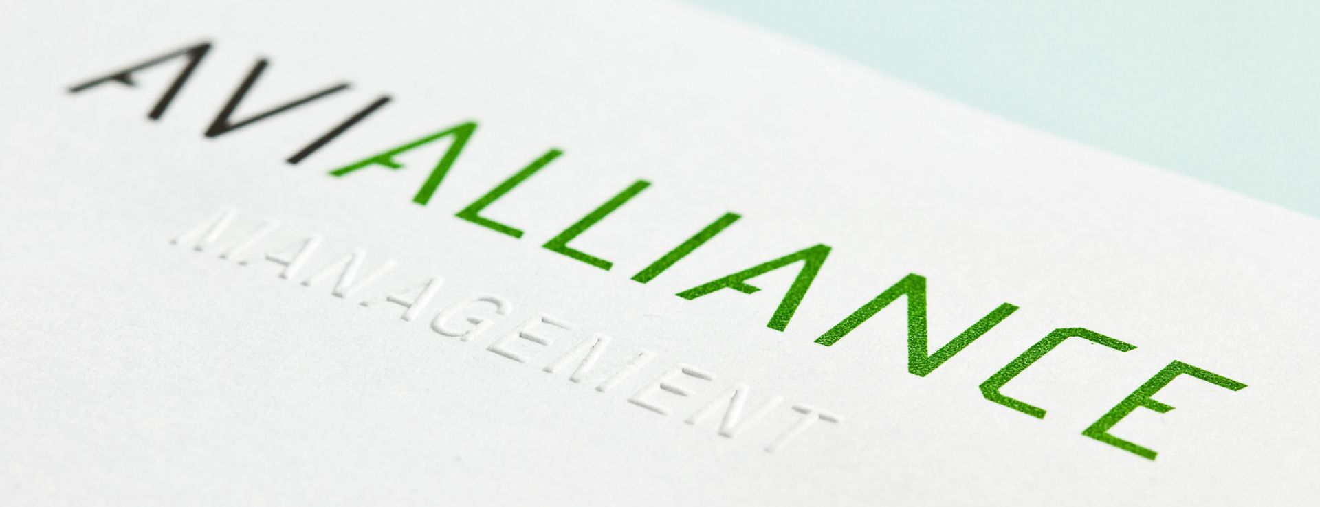 Briefbogen, AviAlliance GmbH, Management, Detail: Prägung, © Foto/Design: Till Neuer